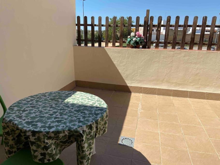 Apartamento Atico Santa Lucia Terraza Y Parking Gratuitos Alcalá de Guadaira Exterior foto